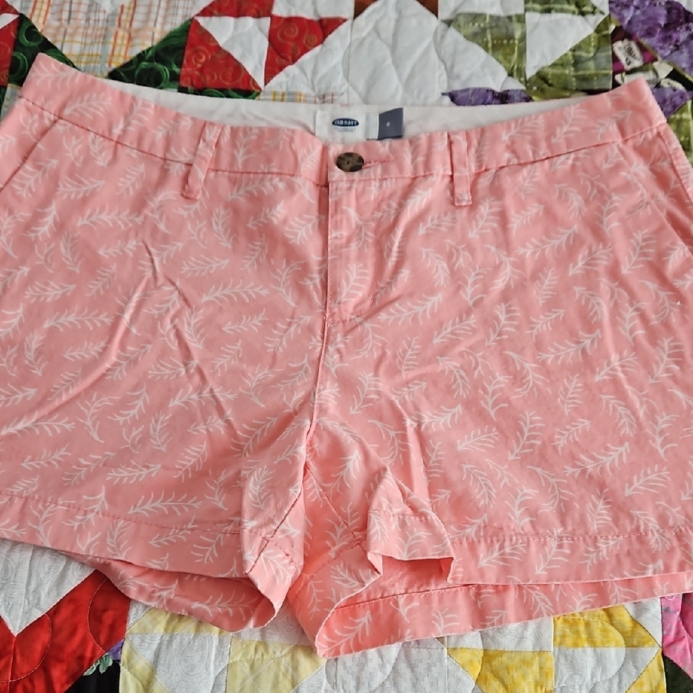 3/$18 Old Navy Coral Leaf Print Women's Shorts